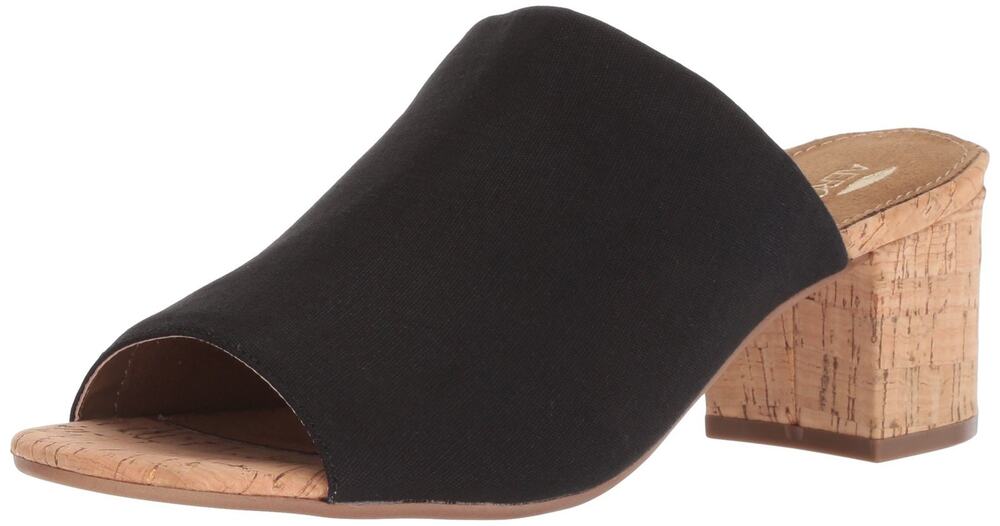 AEROSOLES WOMENS MID LEVEL HEELED SANDAL OPEN TOED HEEL WITH 10M BLACK FABRIC